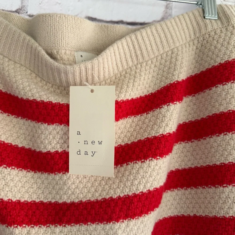 Striped Red and Cream Sweater Skirt‎